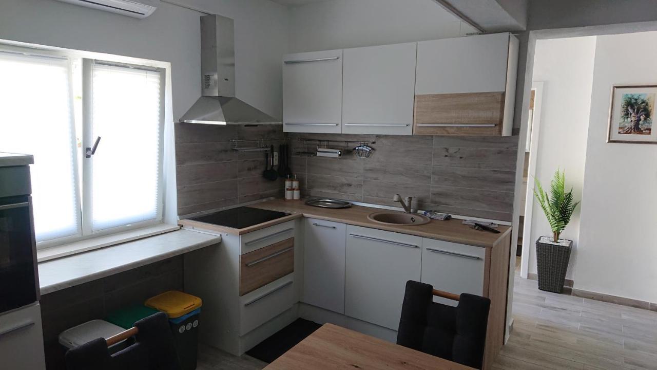 Amama Apartment Brodarica  Exterior photo